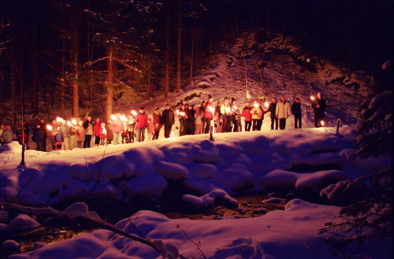 Fackelwanderung zur Waldweihnacht in Forstau © Tourismusverband Forstau